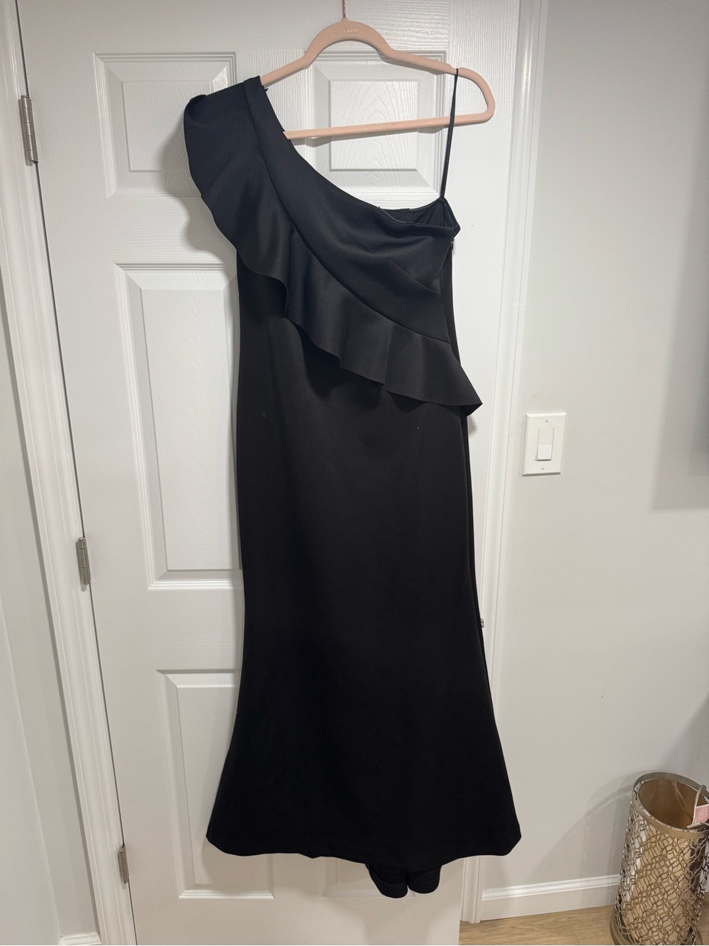 Jessica Howard One-Shoulder Black Ruffle Gown